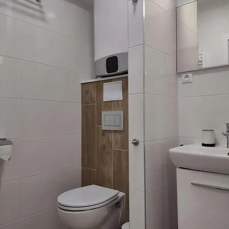Arcadia Apartment *